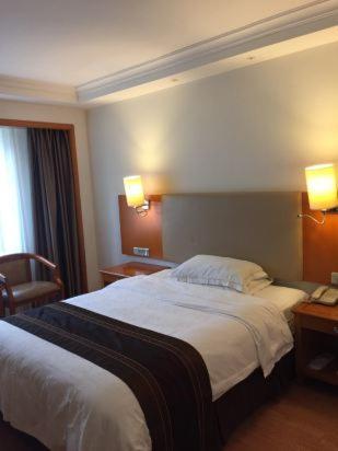 Guangzhou Yuehai Hotel Екстериор снимка
